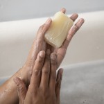 Barre de savon pour le corps pour hommes, odeur sauge et romarin, Attitude
